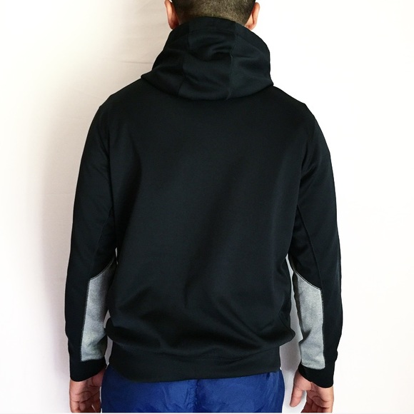 🛑SOLD🛑 black/gray therma fit sweater hoodie - Picture 5 of 5